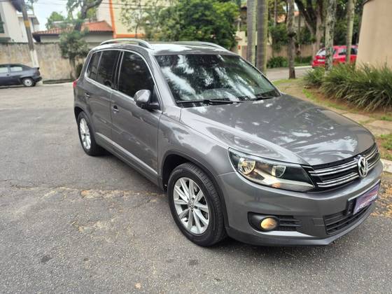 VOLKSWAGEN TIGUAN 2.0 TSI 16V TURBO GASOLINA 4P TIPTRONIC VOLKSWAGEN TIGUAN 2.0 TSI 16V TURBO GASOLINA 4P TIPTRONIC